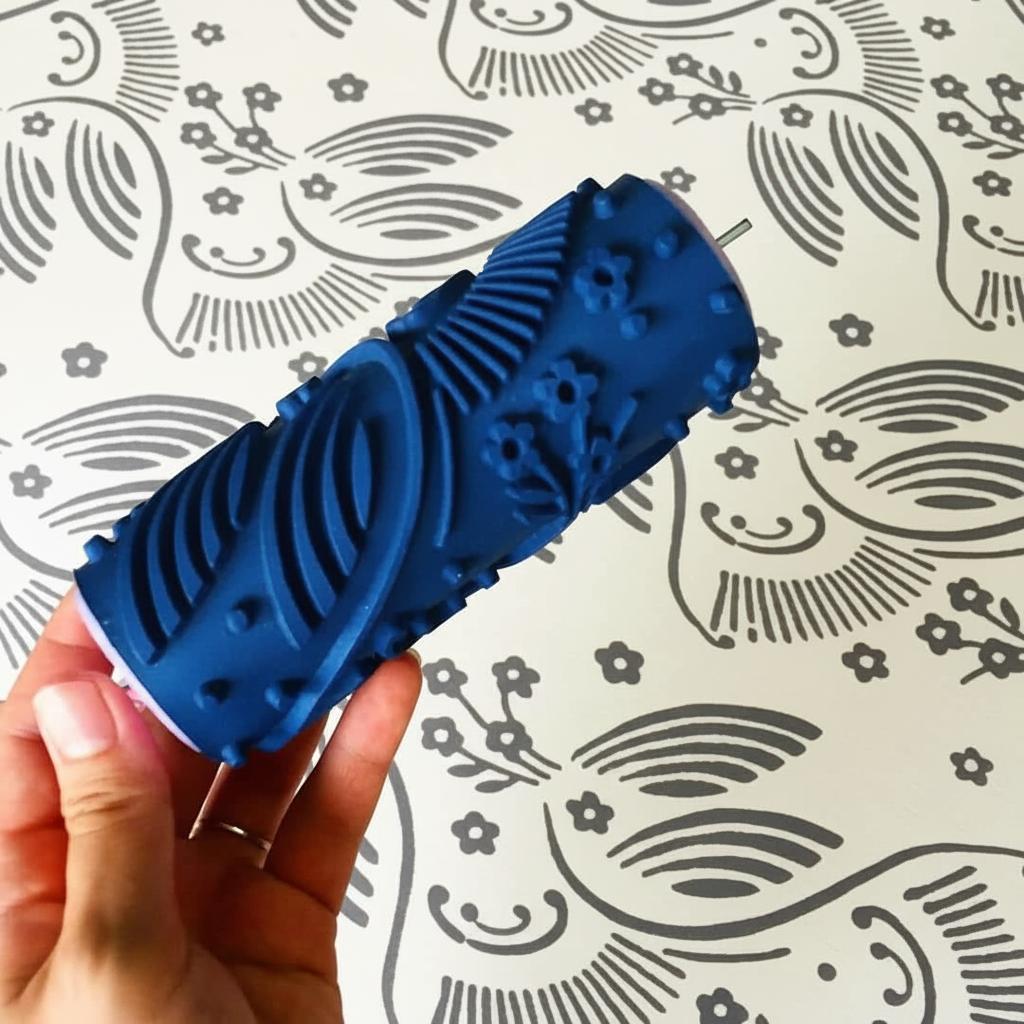 Pattern paint roller Love Wings-65
