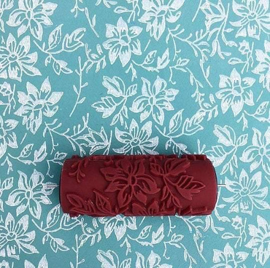 C7-Patterned paint roller flower design